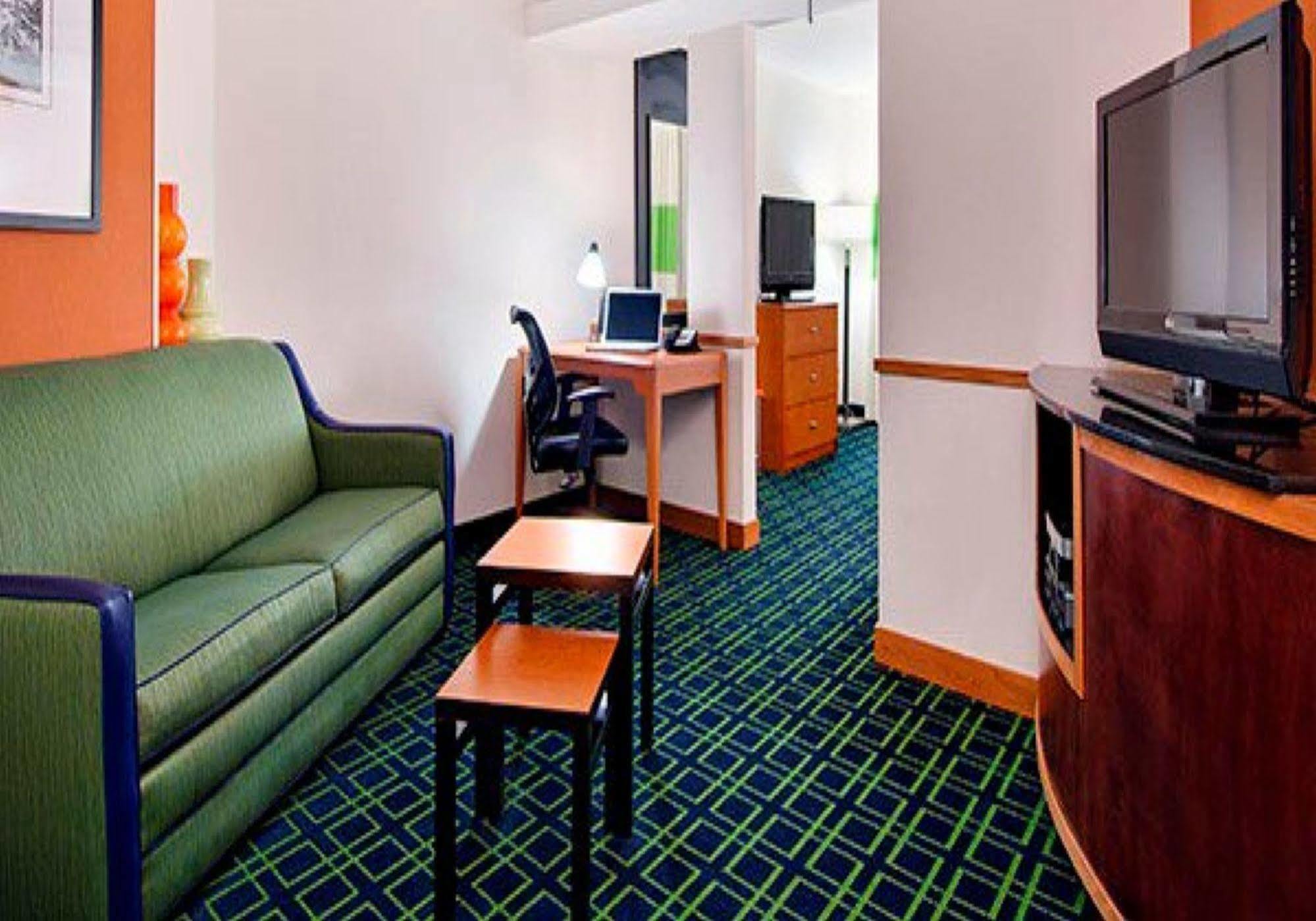 Fairfield Inn & Suites Jacksonville West/Chaffee Point Zewnętrze zdjęcie